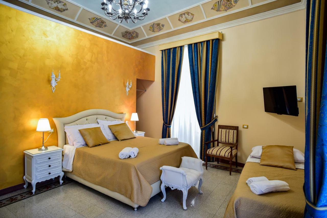 Bed and Breakfast Palazzo Degli Affreschi Catania Exterior foto